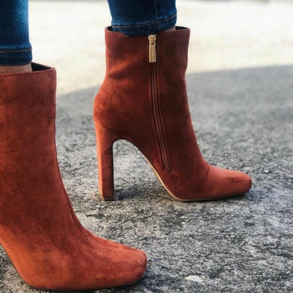 Just In Lila booties - Picture 1 of 2
